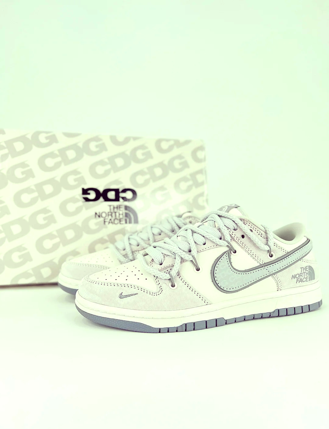 苹果nike版和普通版(苹果表nike版和普通版)-第3张图片-QuickQ官网