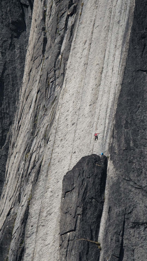 pc版和手机win10(wind手机端和电脑端区别)-第3张图片-QuickQ官网